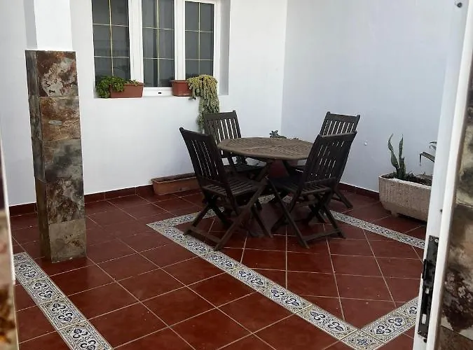 Casa Islas 1 *